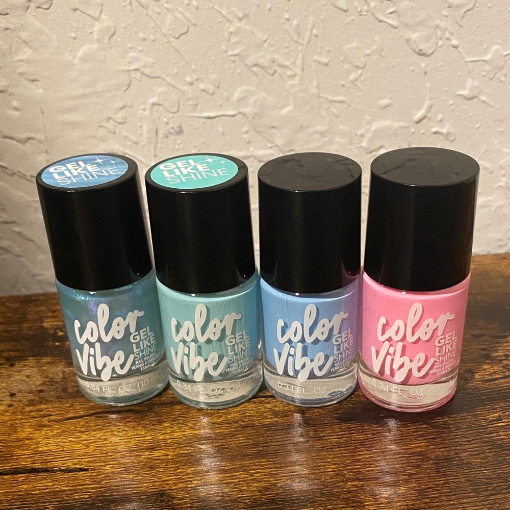 Color Vibe Gel Nail Polish Set of 4
